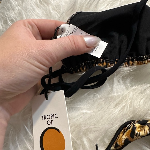 Tropic of C bikini - Picture 3 of 5